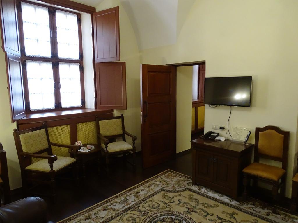 Hotel Monastyrski Minsk City Centre Εξωτερικό φωτογραφία